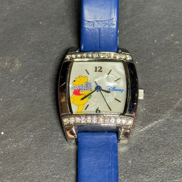 Y2K Disney Winnie the Pooh Watch Blue Strap Crystal Bezel SII MU2202 Japan Movt